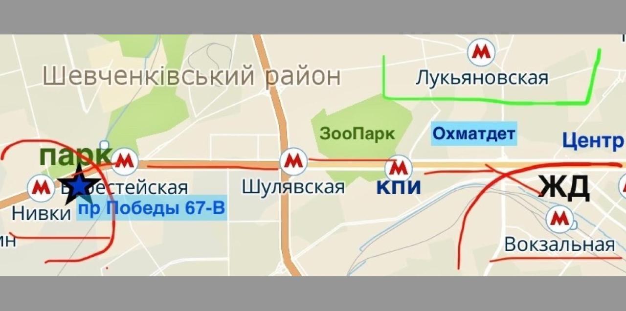 キエフЖд Вокзал Пр Победы 67-В Метро Нивки Парк Шулявкаアパートメント エクステリア 写真